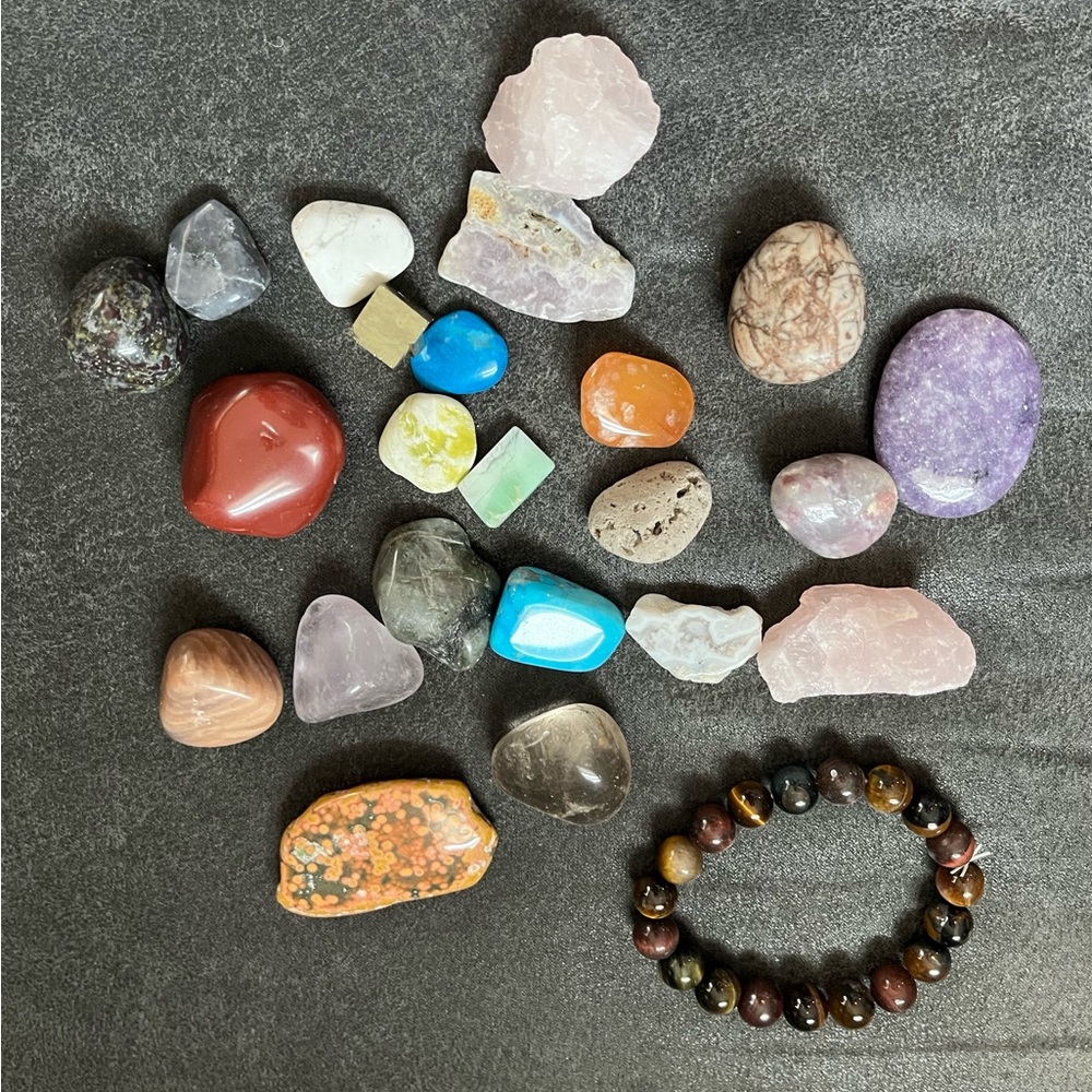 Assorted Tumbled Crystals & Beaded Tiger Eye Bracelet.